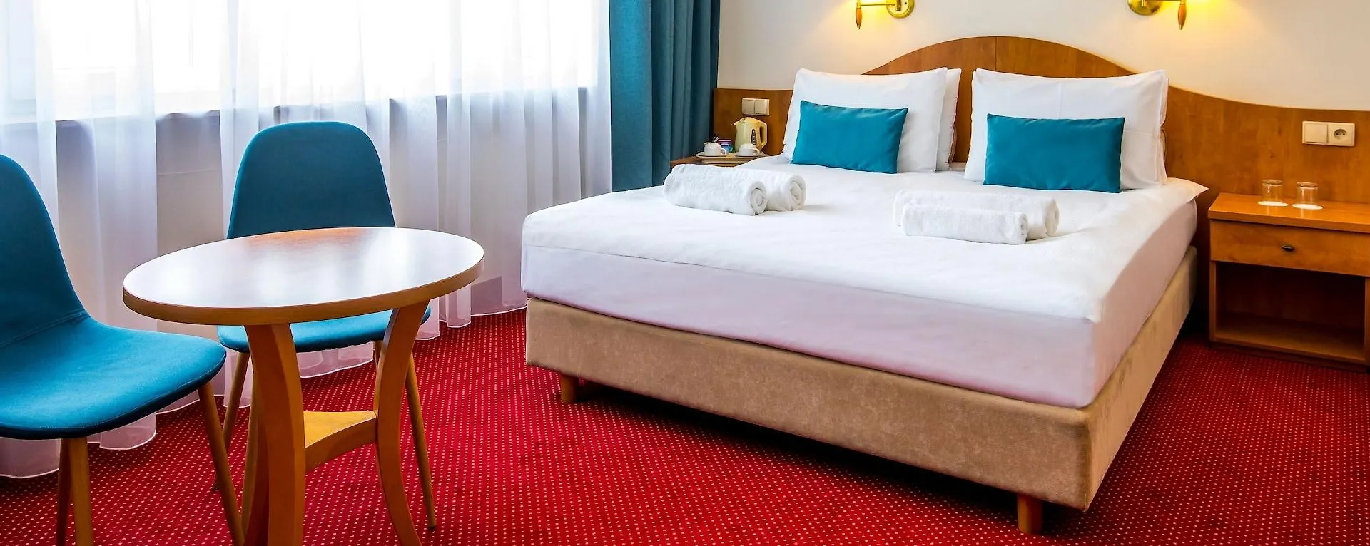 ***  ורשה Best Western Hotel Portos פולין