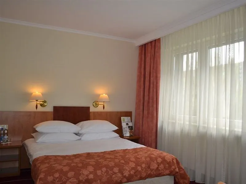 Best Western Hotel Portos Varşova