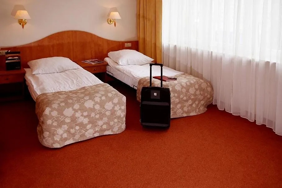 Best Western Hotel Portos Varşova