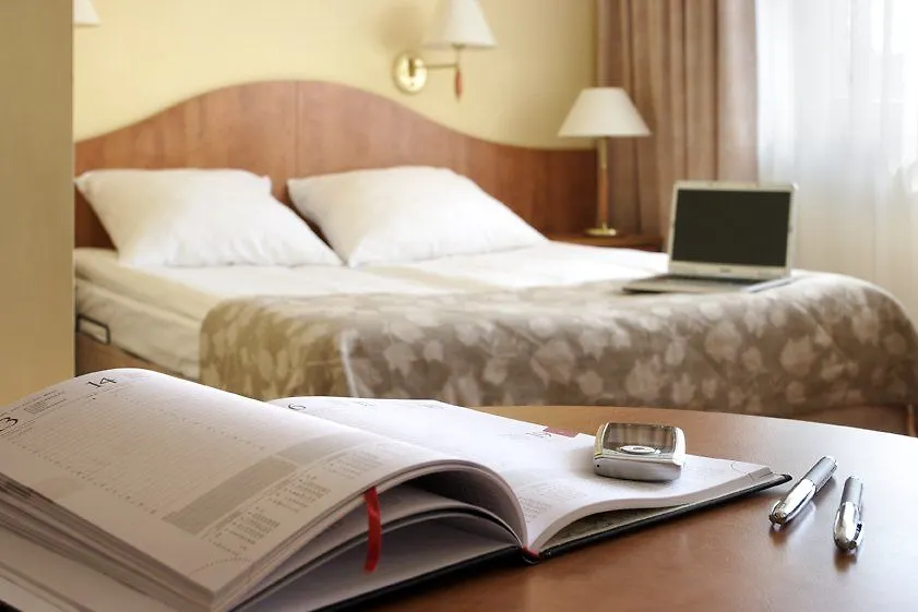 ורשה Best Western Hotel Portos